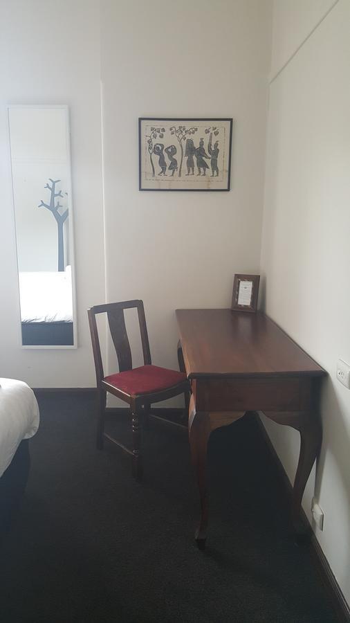 Fish Creek Hotel Buitenkant foto